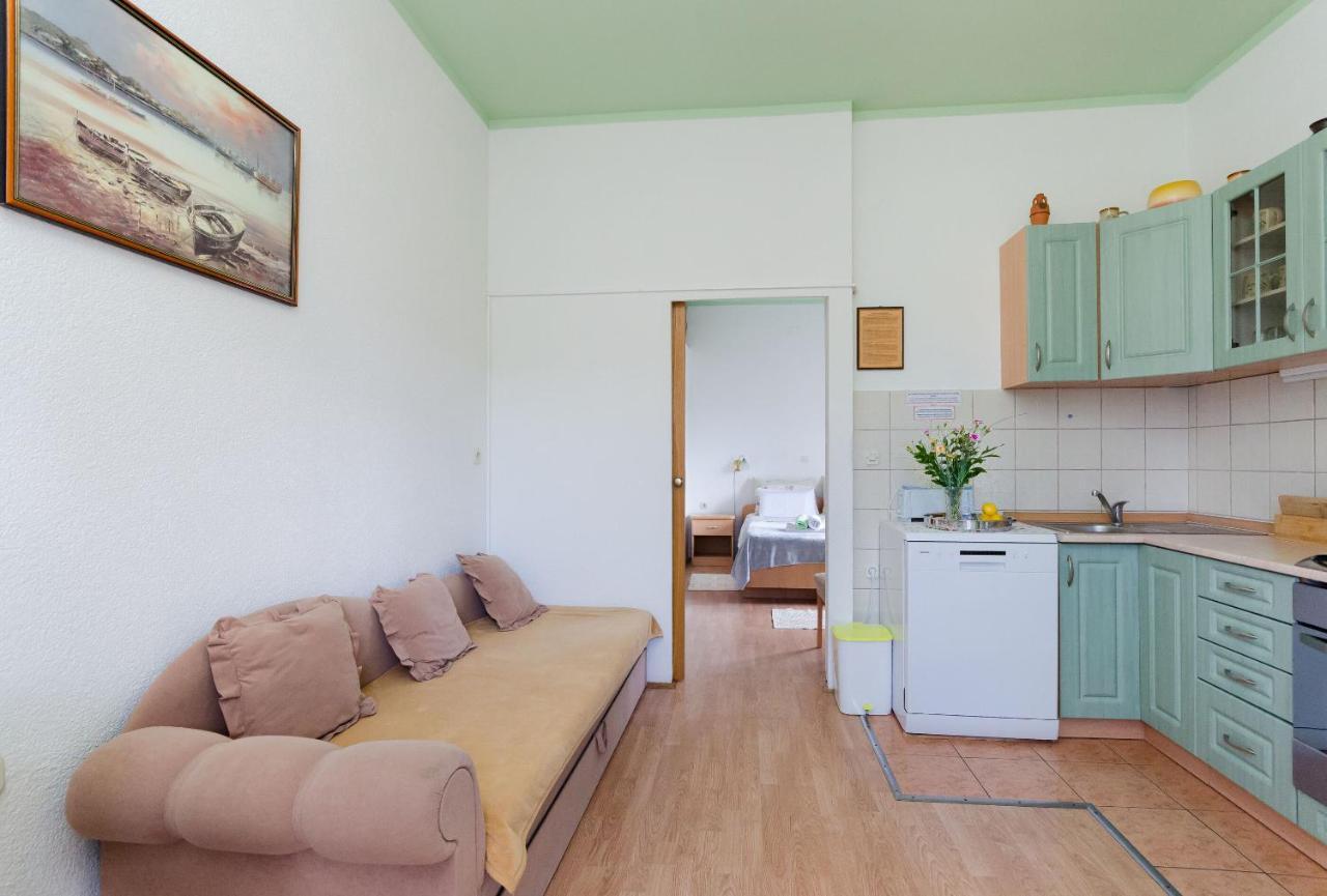 Apartments Mijatovic Lopar Exterior photo